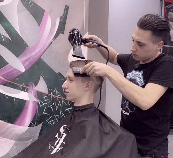 "SDF MEN" BARBERSHOP.