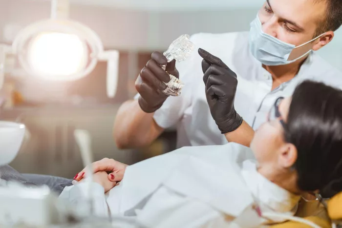 Семейная стоматология "H&N Dental Clinic".