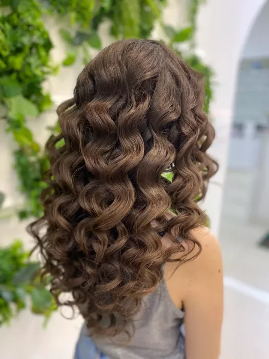 Салон красоты "HairNail".