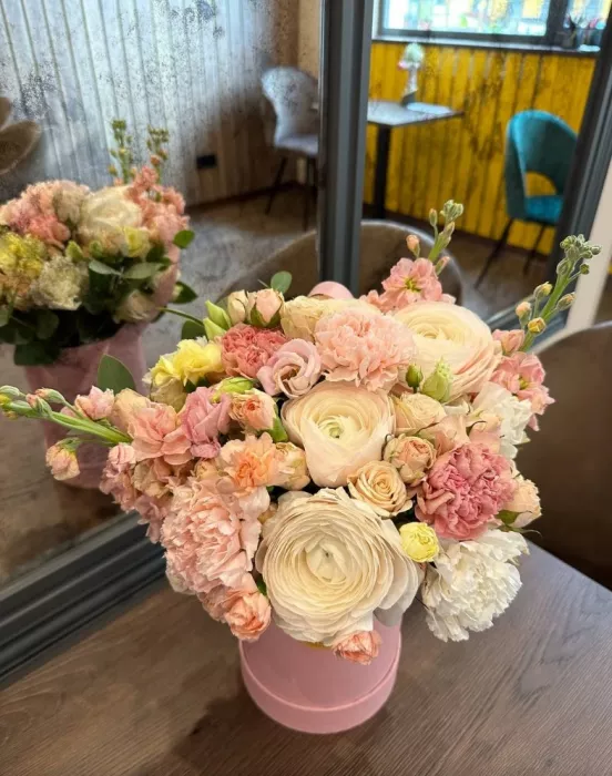 Coffee & Flowers "Giraffe".