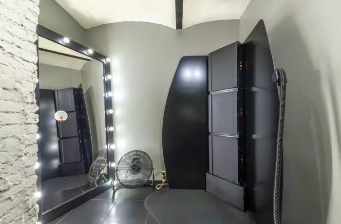 Cтудия загара и ухода за телом "Meyzer Tanning Atelier".