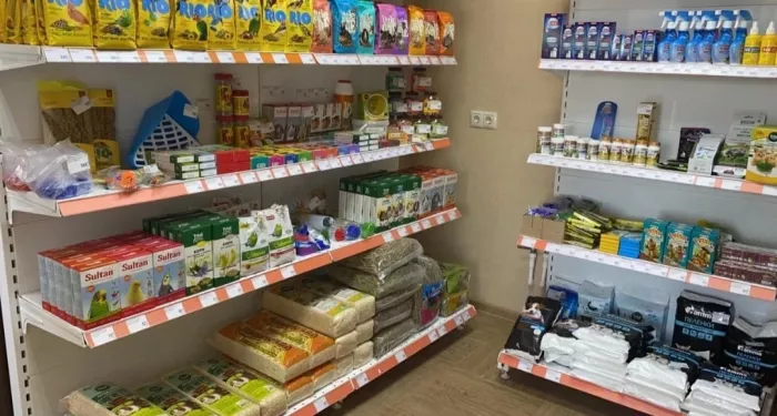 Зоомагазин "Питомцы" на Творческой.