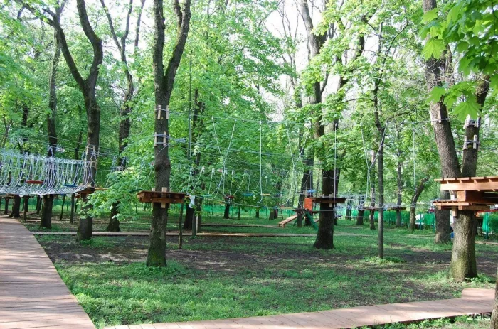 Веревочный парк "Джунгли" в парке им. Островского.