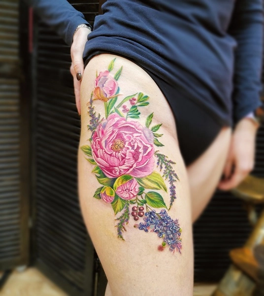 Тату-салон "Tattoo Bolt Crew".