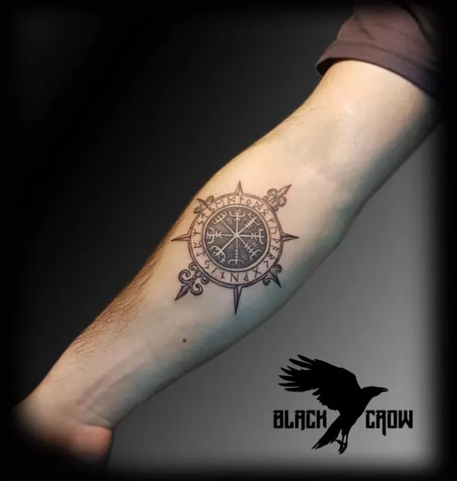 Тату-салон "Black Crow Tattoo Studio".