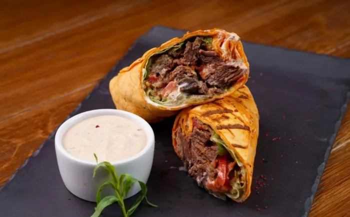 Сеть ресторанов грузинской кухни "Эзо".
