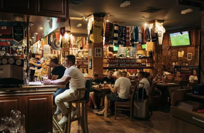 Бар "Grey Bear Pub"
