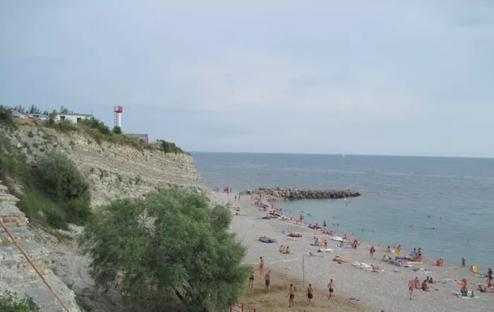 Пляж «Факел» в Дивноморском