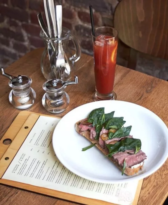 Ресторан "Julia Child Bistro"