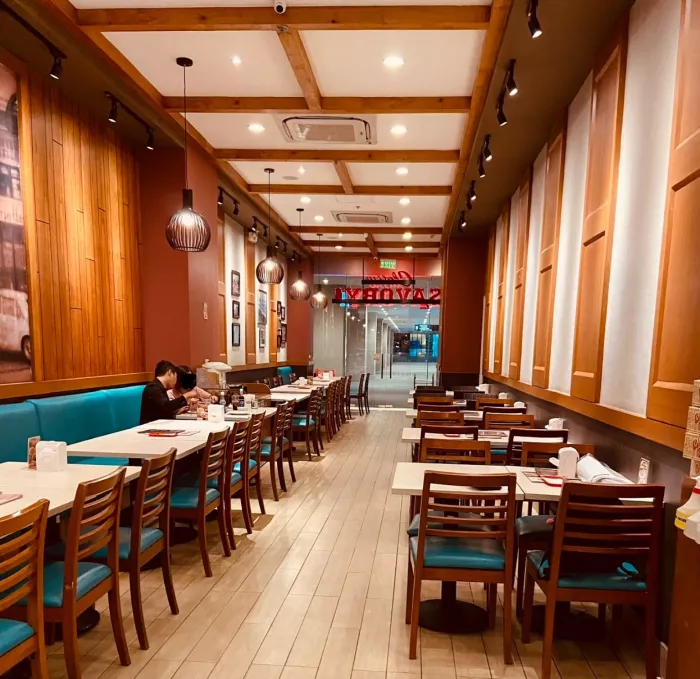 Торговый Центр «Ayala Malls Manila Bay»