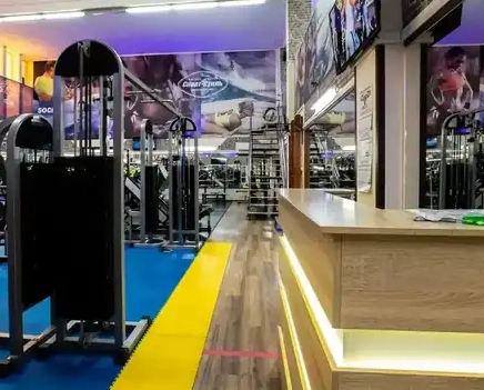 Фитнес-клуб "Спорт-стиль".