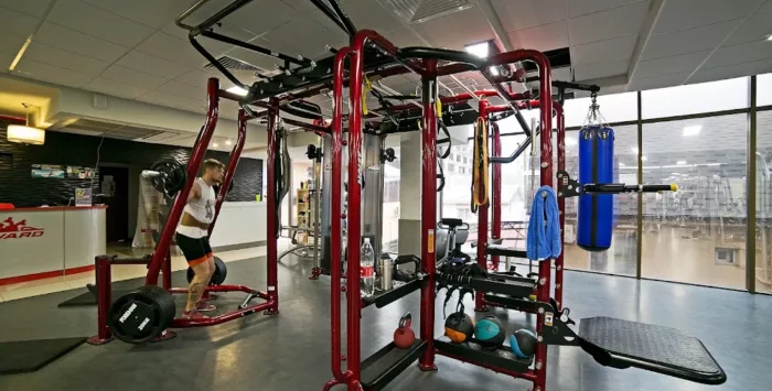 Фитнес-клуб "Forward Fitness".