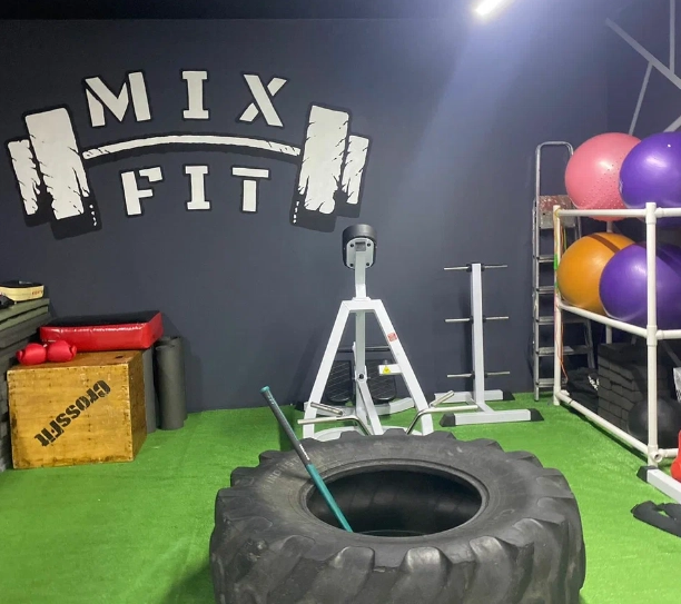 Фитнес центр "Mix Fit".