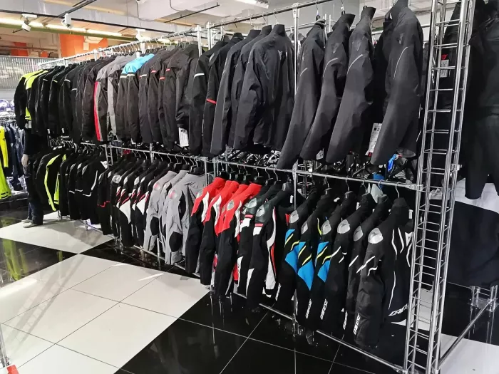 Торговый центр "СпортЕХ".