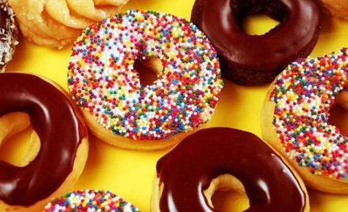 Кофейня "Star Donuts".