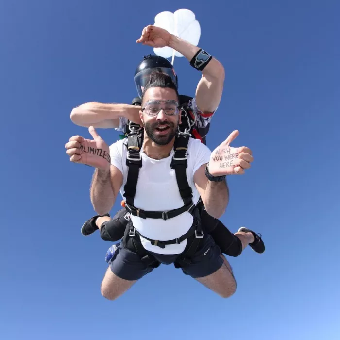 Парашютный центр "Skydive Dubai"
