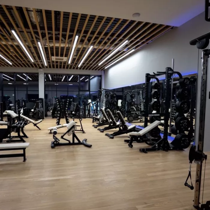 Фитнес-клуб "Crocus Fitness".