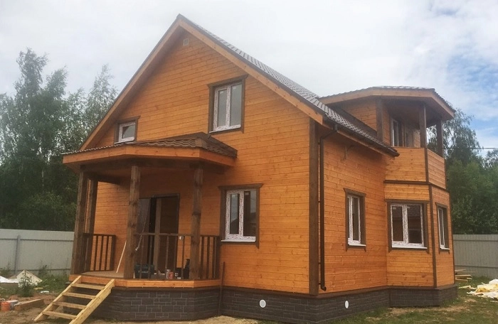 Строительная компания "Усадьбы".