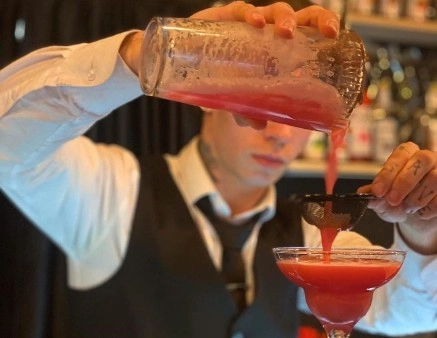 Ресторан "BugsBar".
