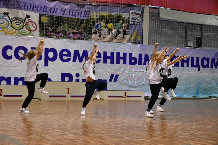  Школа танцев "West Dance Home".
