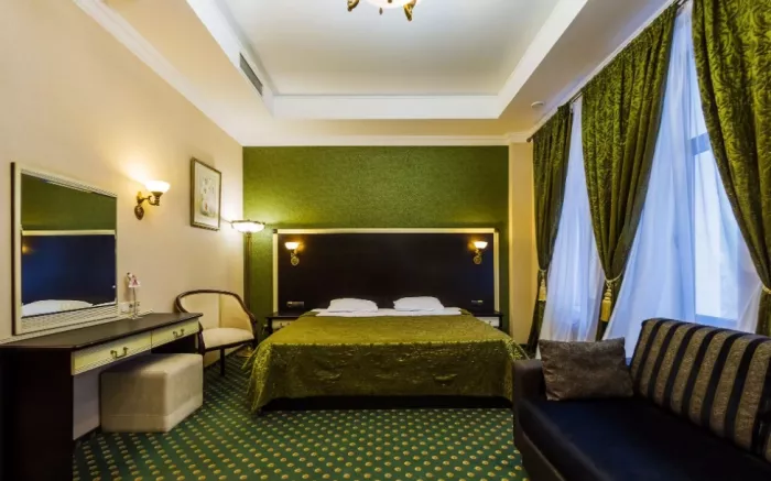 Отель "TROY Hotel"