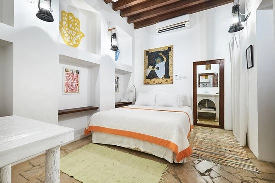 Отель "Xva Art Hotel" 3*
