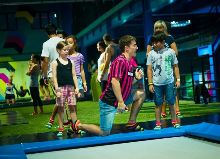 Батутный центр "Bounce Dubai"
