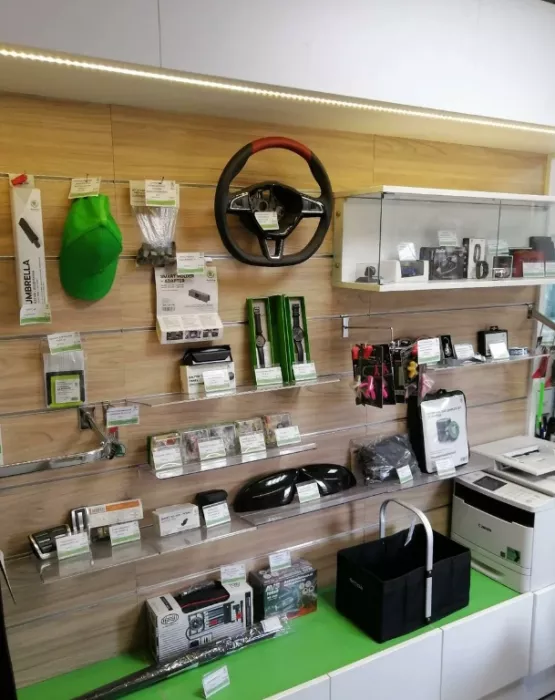 ​Автосалон "Škoda" на Притыцкого