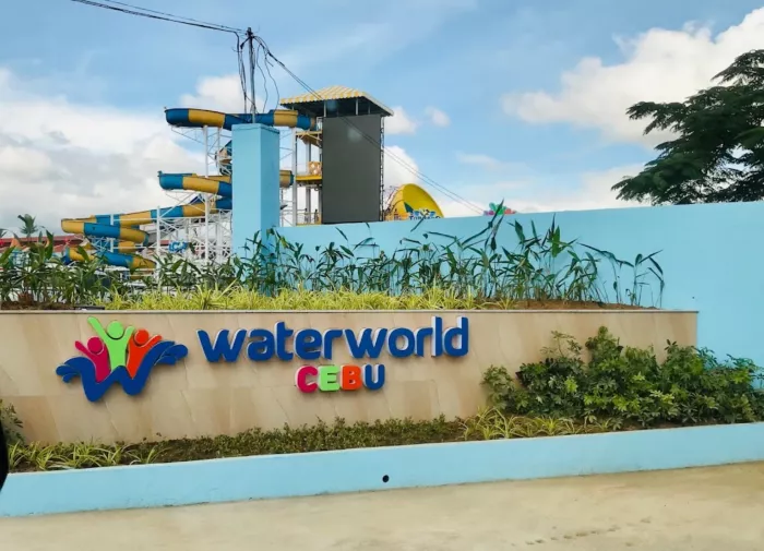 Аквапарк «WaterWorld Cebu»