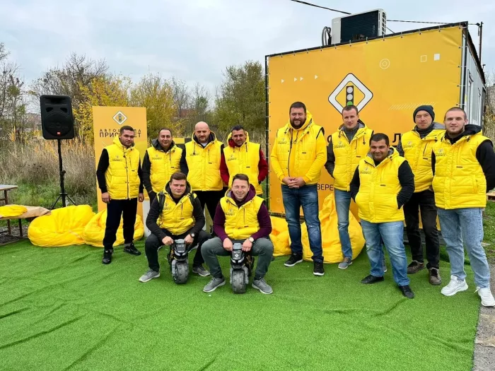  Автошкола "Приоритет".