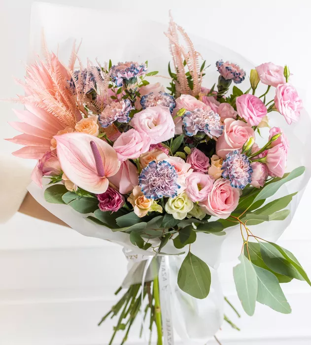Магазин цветов "Azalee Flower Boutique"