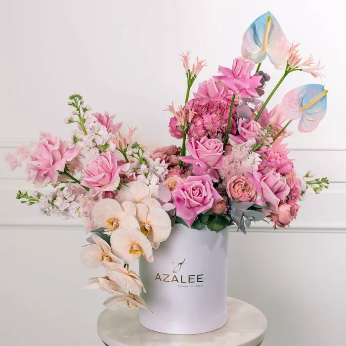 Магазин цветов "Azalee Flower Boutique"