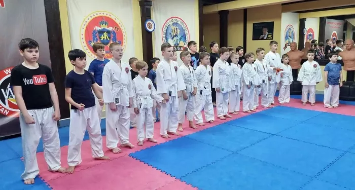 Центр спортивных единоборств "Боец".