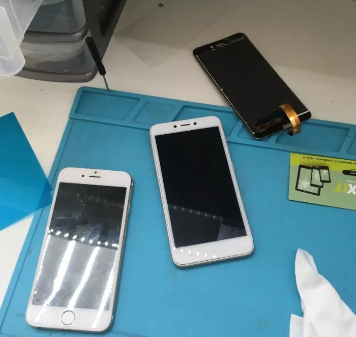 ​Торгово-сервисный центр "Ifixit".