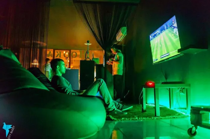 Кальянная "HookaBro Lounge"