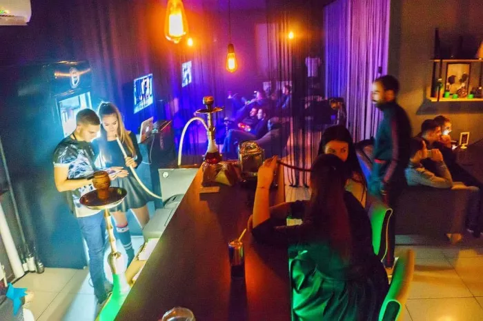 Кальянная "HookaBro Lounge"