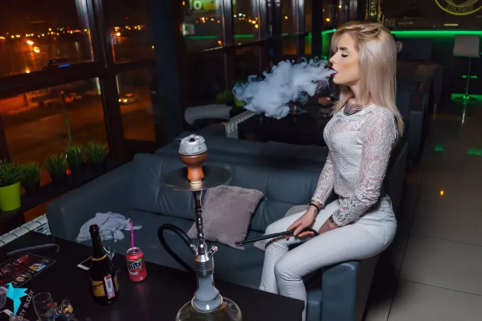 Кальянная "HookaBro Lounge"