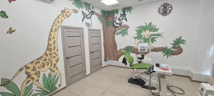 Стоматологический центр "Стом Лайн".