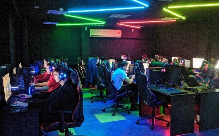 "X-GAME" - компьютерный клуб в Нижнем Новгороде.