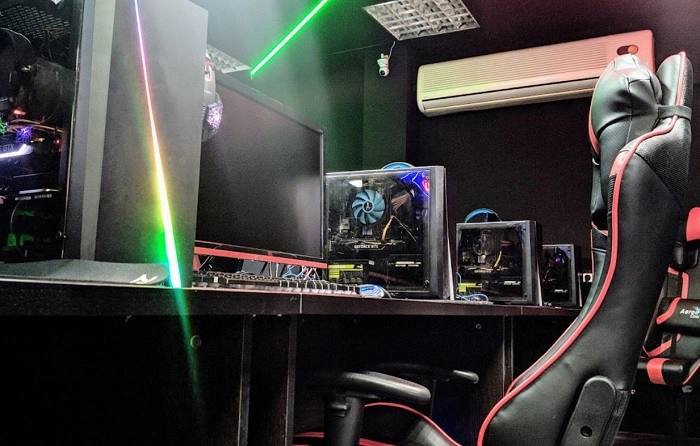 "X-GAME" - компьютерный клуб в Нижнем Новгороде.