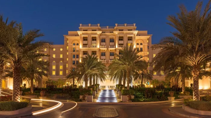 Отель "The Westin Dubai Mina Seyahi Beach Resort & Marina" 5*