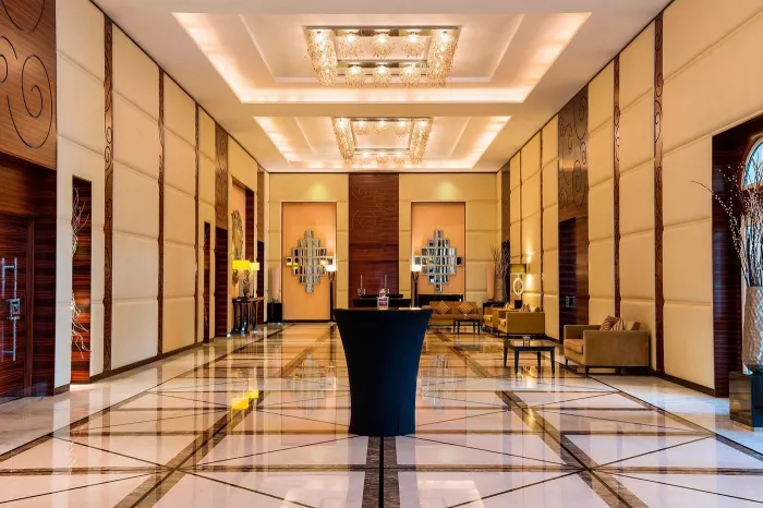 Отель "The Westin Dubai Mina Seyahi Beach Resort & Marina" 5*