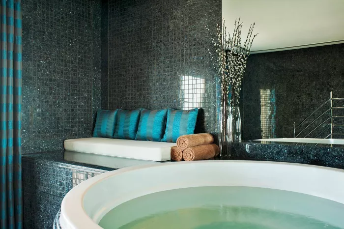 Отель "The Westin Dubai Mina Seyahi Beach Resort & Marina" 5*
