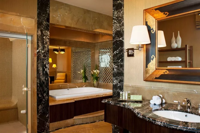 Отель "The Westin Dubai Mina Seyahi Beach Resort & Marina" 5*