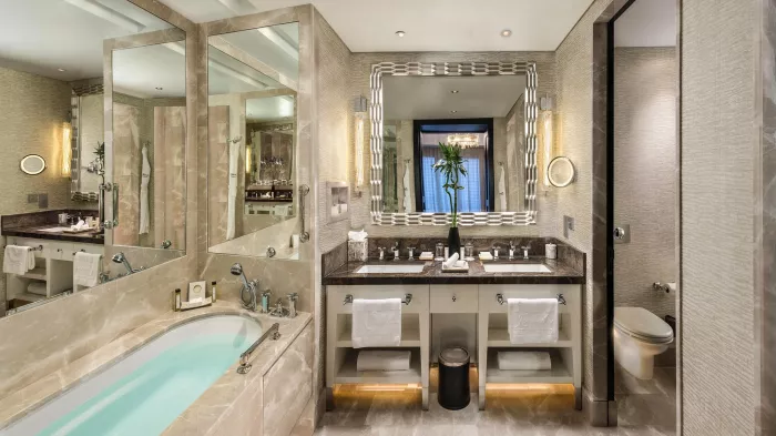 Отель "Kempinski Mall Of The Emirates" 5*
