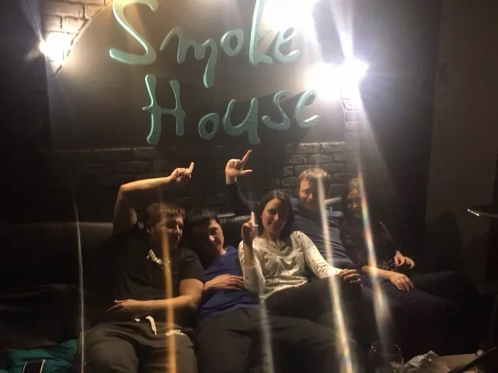 Кальянная "Smoke House"