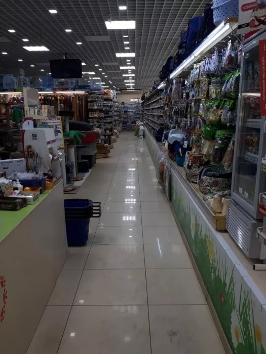 Зоомагазин "ДогХаус" на Верхнепортовая.