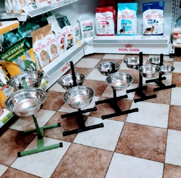 Зоомагазин "Кот & Пёс".