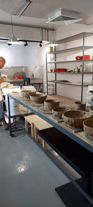 Гончарная мастерская "The Mud House Studio"