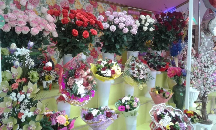 Магазин цветов «Chong Wen Men Florist»